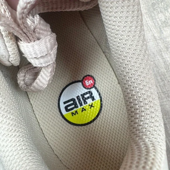 Nike Women's 8 Nike Air Max Nuaxis Sanddrift Grain HF1233-105 - Picture 8 of 9